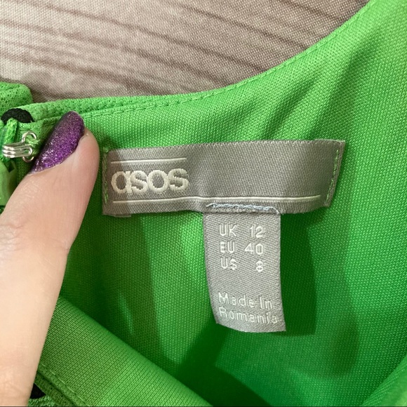 ASOS Green Polka Dot Mini Dress With Pep Hem - Picture 9 of 10